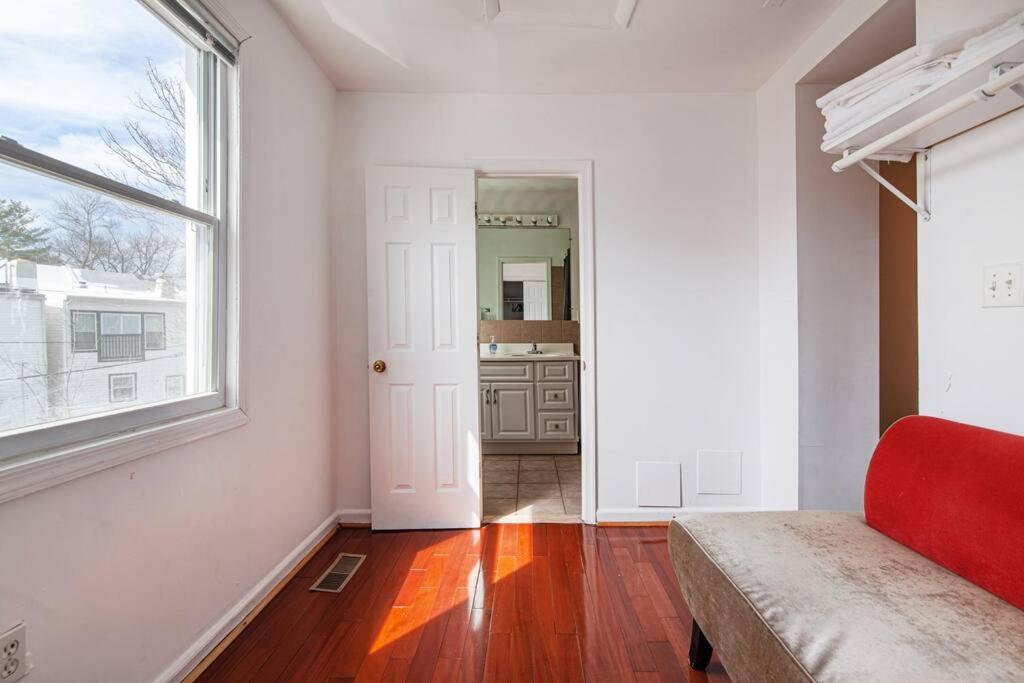 Relaxing, Spacious, Private, Walkable In Petworth! Waszyngton Zewnętrze zdjęcie