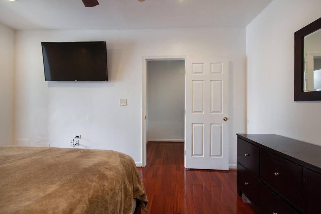 Relaxing, Spacious, Private, Walkable In Petworth! Waszyngton Zewnętrze zdjęcie